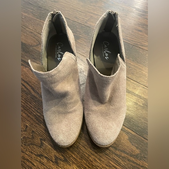 Clarks Size 7.5 Booties - Picture 2 of 5